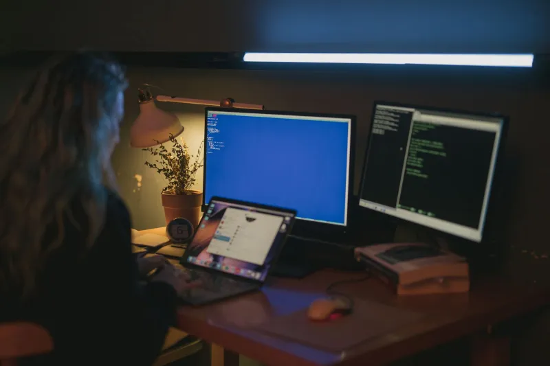 Your AI Assistant Doesn't Need to Phone Home: How Americans Are Running Powerful AI Locally and Keeping Their Data Off the Grid